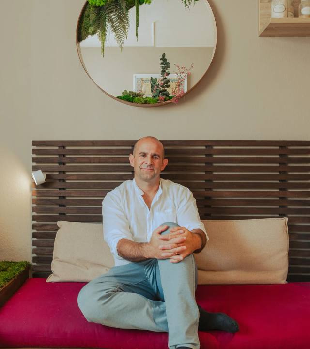 Diego Costier, OrTra certified complementary therapist, in Lausanne